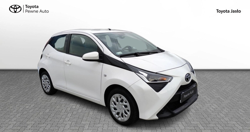 Toyota Aygo cena 47500 przebieg: 60411, rok produkcji 2021 z Jasło małe 92